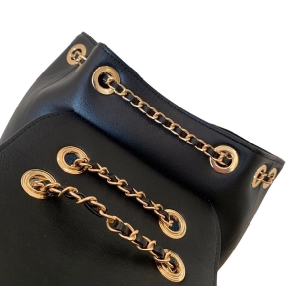 CHANEL Navy/Tweed Mini Backpack/Pirse - Picture 5 of 9